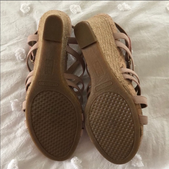 NWOT wedges - Picture 5 of 5